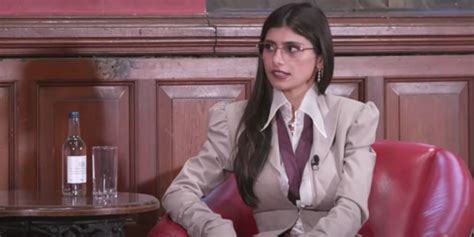 Mia Khalifa Creampie Porn Videos